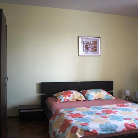 Modern Apartment City Center 2 بوخارست المظهر الخارجي الصورة